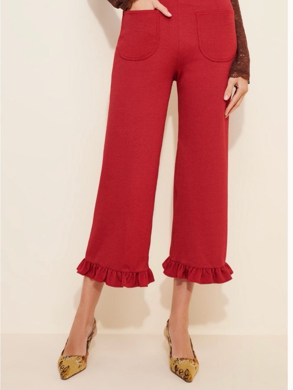 Ruffle-Hem Cropped Knit Pants — Red